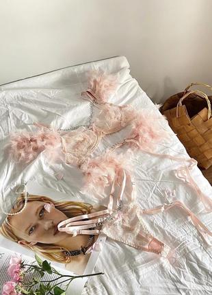 Сексуальное нижнее белье комплект: лиф и трусики гартеры и пояс с поры ''Розовый пудровый