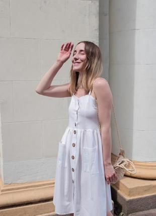 Літня біла сукня вільного крою довжини міді9 фото