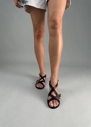 Кожаные сандалии с ремешками4 фото