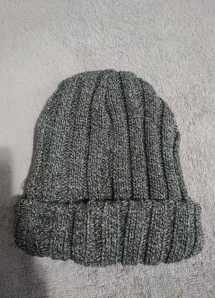 Зимняя шапка