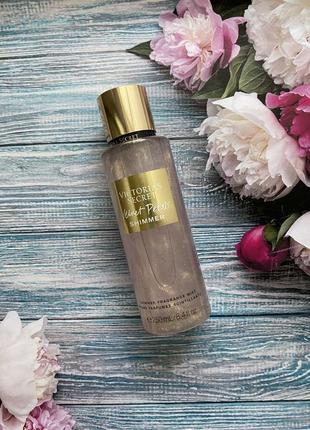 Спрей з шимером velvet petals victoria’s secret