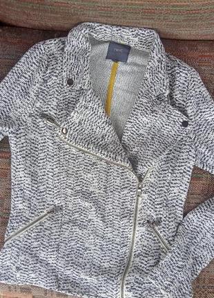 Пиджак ветровка