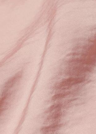 Нежное розовое сатиновое платье h&m5 фото