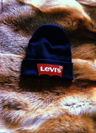 Супер цена мужская шапка levi’s1 фото