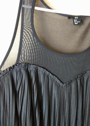 Черное легкое плиссированное платье4 фото