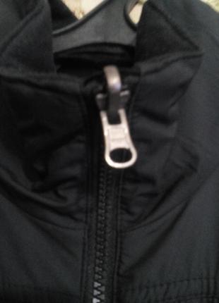 Лёгкая женская куртка демисезон приталенная6 фото