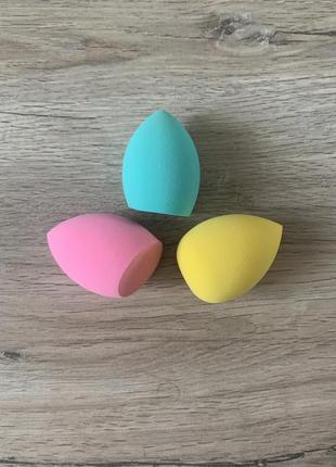 Спонж для макіяжу