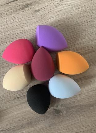 Спонж для макіяжу