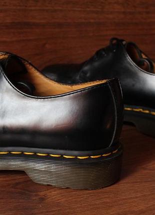 Круті черевики туфлі dr. martens