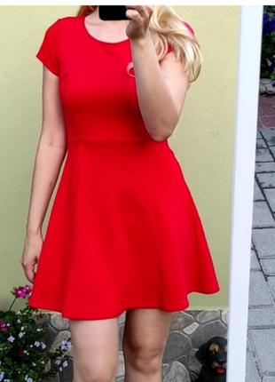 Платье платье красное