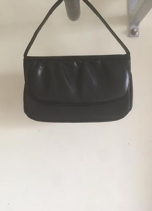 Кожаная базовая сумочка багет