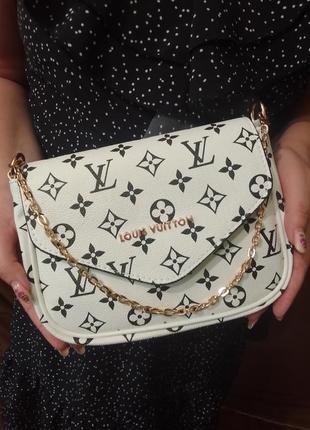 Новая фирменная сумочка