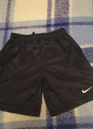Шорти nike