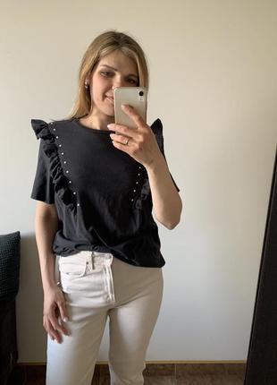 Ира футболка с воланами и жемчужинами размер м, h&m