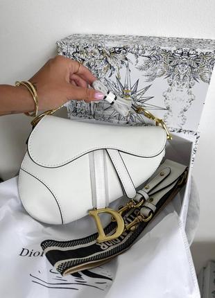 Брендова сумка christian dior white