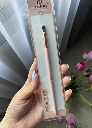 Кисть для бровей malva м-310 No010