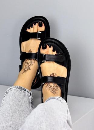 Босоніжки 🖤