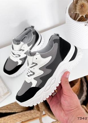 Белые стильные кроссовки lessy с черными и серыми вставками9 фото