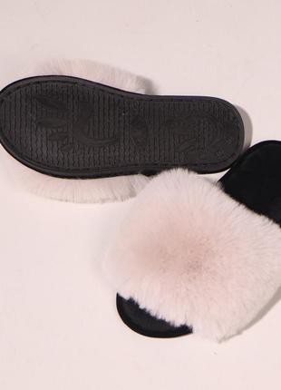 Тапочки женские пушистые меховые с открытым носком цвет белый4 фото