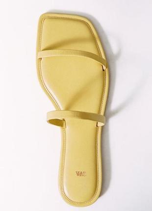 Шлепанцы кожаные zara.