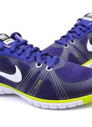 Новые женские кроссовки

nike move fit 469770-4001 фото