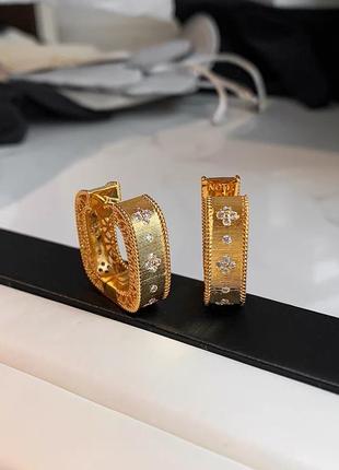 Сережки в стилі dior