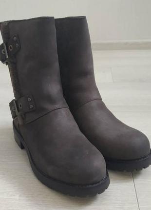 Зимние ботинки ugg australia оригинал4 фото