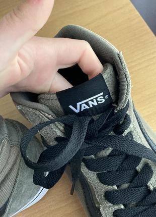 Высокие кеды от vans цвета хаки3 фото