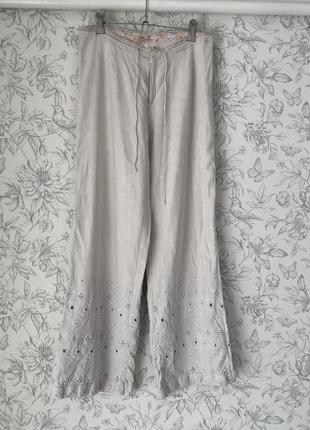 Летние брюки с натурального льна и вышивкой1 фото
