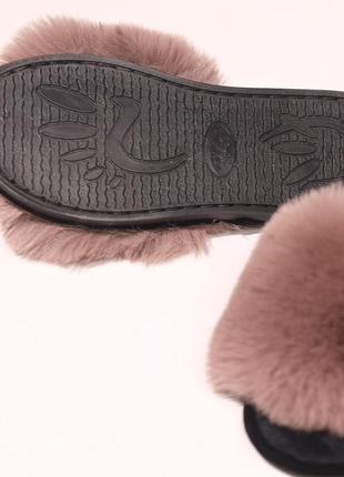 Тапочки женские пушистые меховые с открытым носком цвет кофейный8 фото