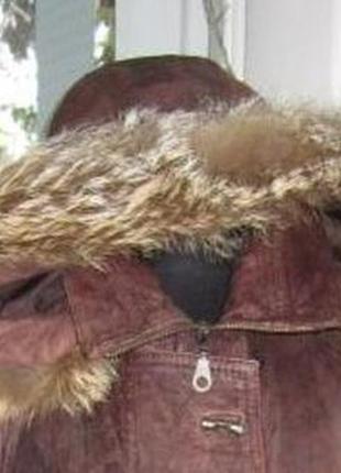 Женская кожаная куртка с капюшоном. германия. лот 5819 фото