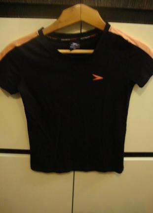 Котоновая футболка osaga