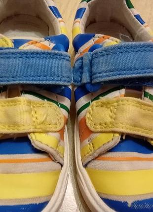 Продам детские кеды,стелька 12см