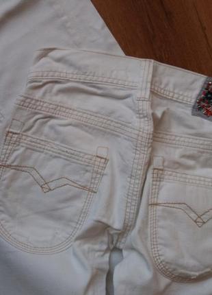 Белые джинсы рваные+джинсы в подарок2 фото