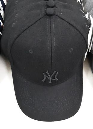 Зимові вовняні кепки бейсболки new york yankees9 фото