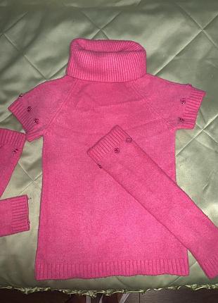 Крутой ангоровый свитер гольф, можно одевать  с рукавами можно без