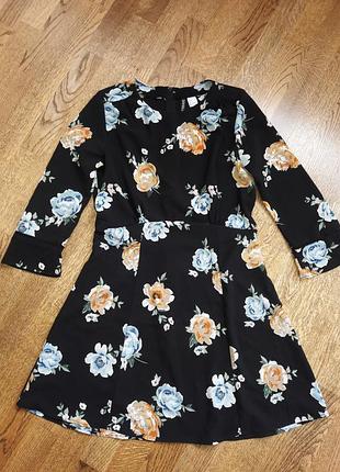 Плаття в квітковий прінт