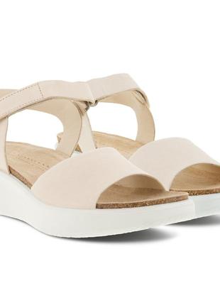 Босоножки ecco flowt wedge cork  артикул:272313/013781 фото