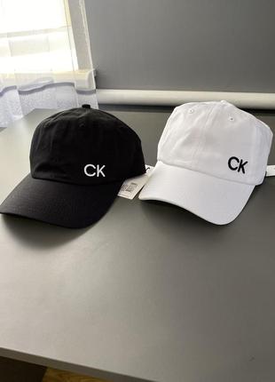 Кепки , бейсболки calvin klein