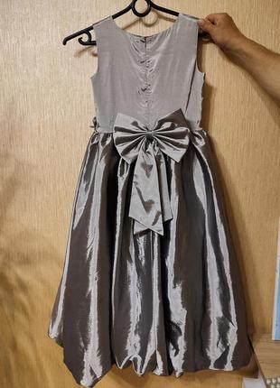 Праздничное платье на девочку 10-11 лет2 фото