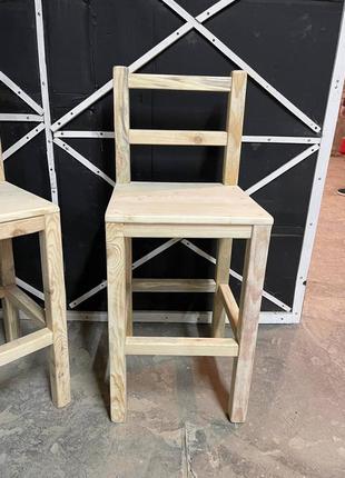 Табурет барный из дерева
