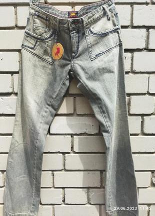 Джинси фірми lois vintage, країна виробник запалення