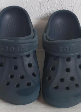 Crocs