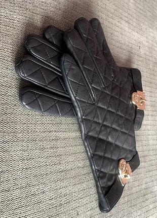 Женские перчатки michael kors