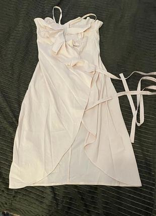 Ніжно рожевий сарафан на запах