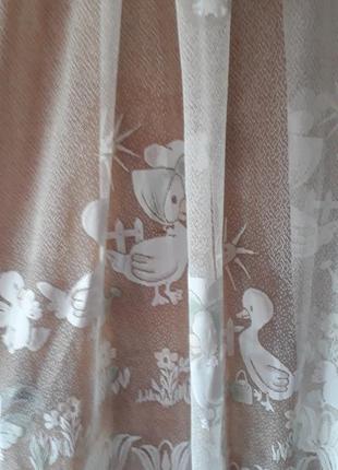 Тюль в дитячу кімнату