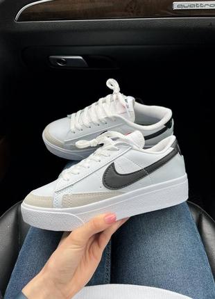 Женские кеды nike blazer low platform white/black