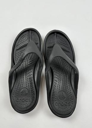 Мужские вьетнамки crocs athens flip2 фото