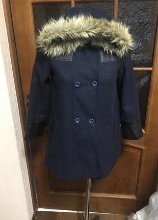 Пальтечко для дівчинки
