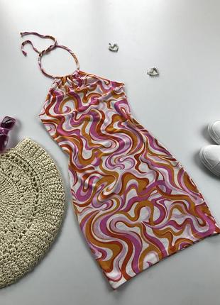 Акварельное мини платье по фигуре